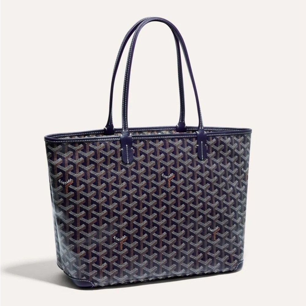 Goyard Artois PM Tote. Navy